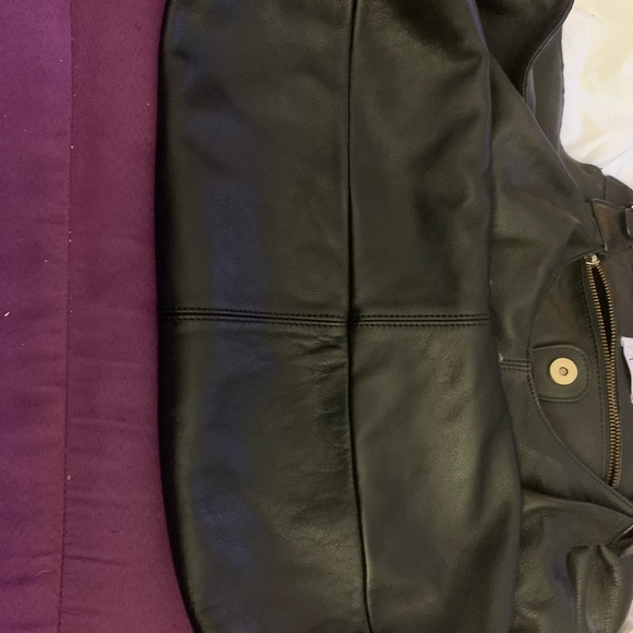 Auth Red Valentino Bow black handbag - Picture 4 of 4